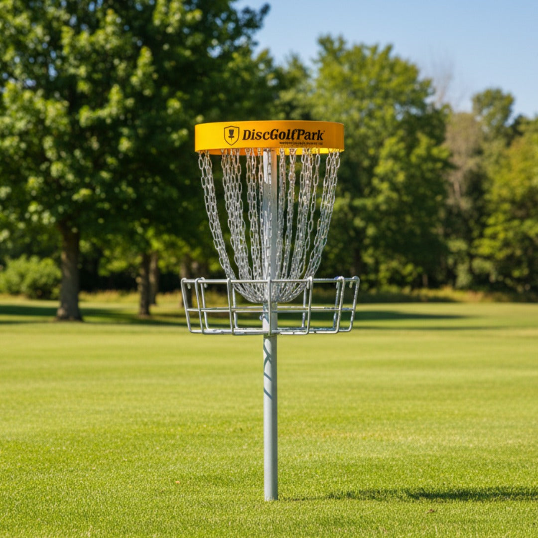 Discgolfkorg. Vi har flertalet discgolfkorgar att välja mellan, tränings- som tävlingskorg.