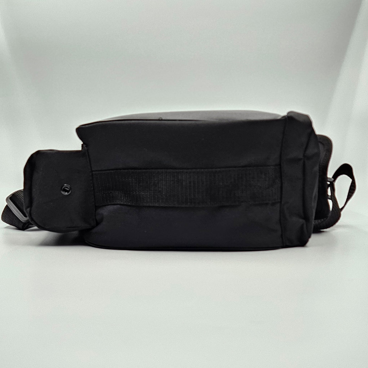 Lilly EQ - Stinger Shoulder Bag